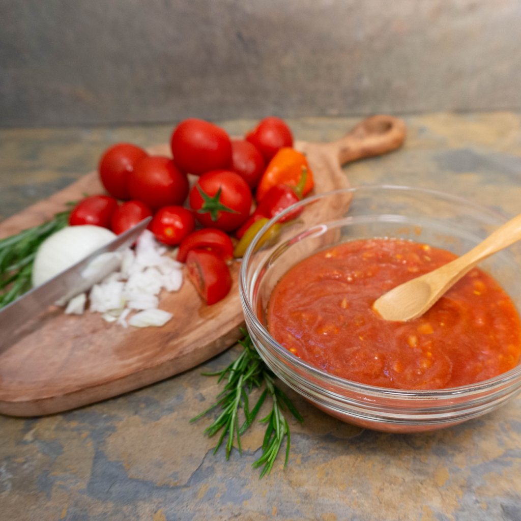 Würzige Tomatensauce - Anneliese kocht anders - natürlich zuckerfrei